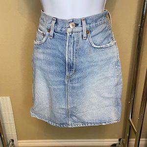 Agolde size 24 light was denim skirt 16”
